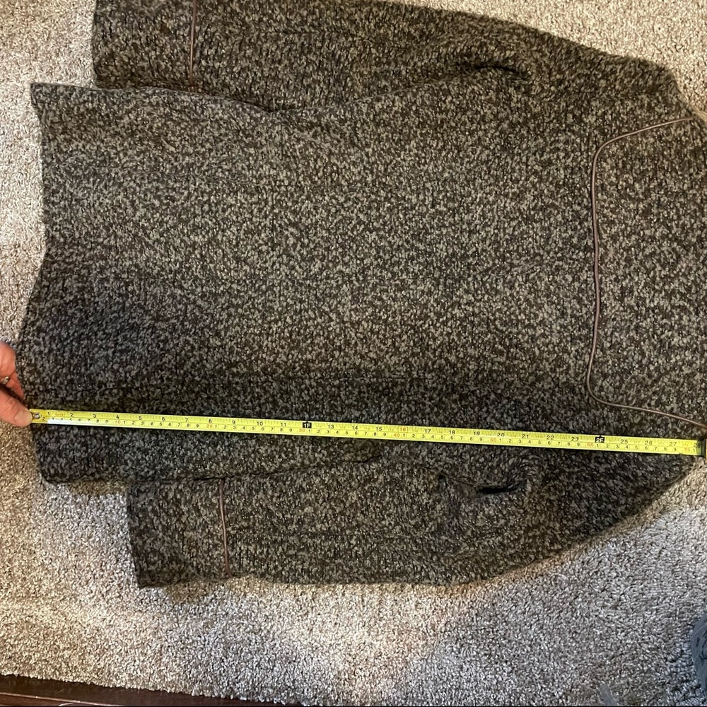 Brown tweed coat with removable faux fur hood - Picture 7 of 10